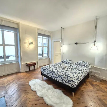 Maison Bardoux #terrasse#hypercentre#parking Appartement *